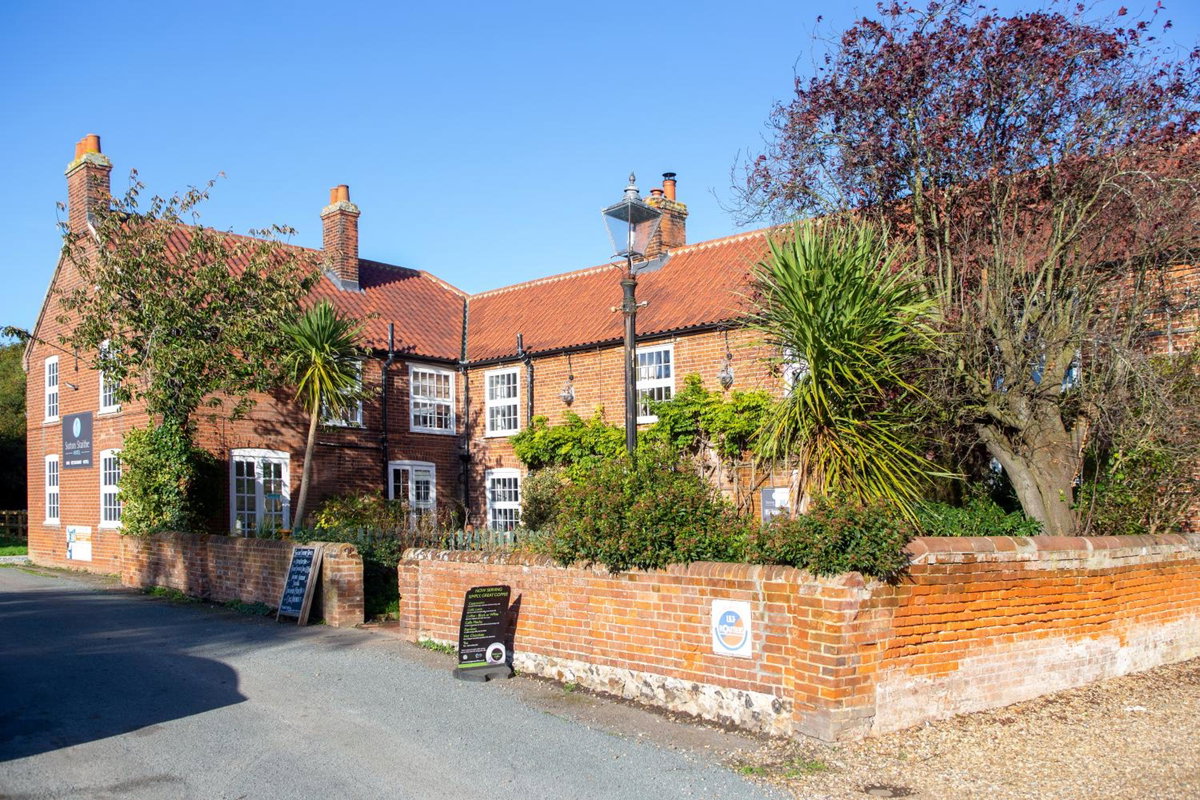 Hotel · Sutton Staithe Hotel, Sutton