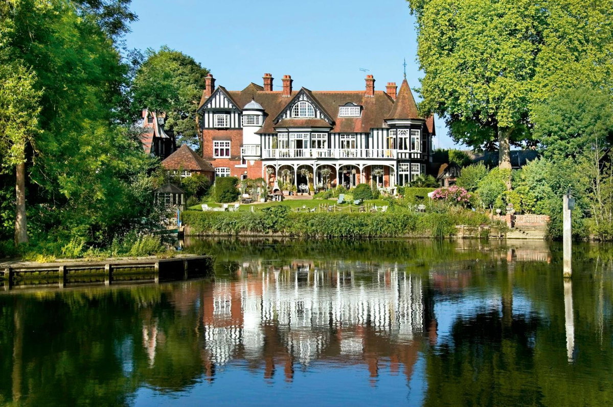 River Arts Club, Royaume-Uni