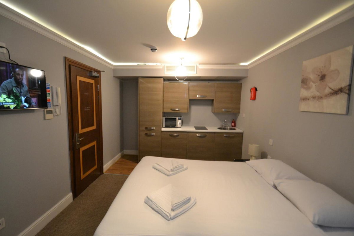 Hyde Park Suites, United Kingdom
