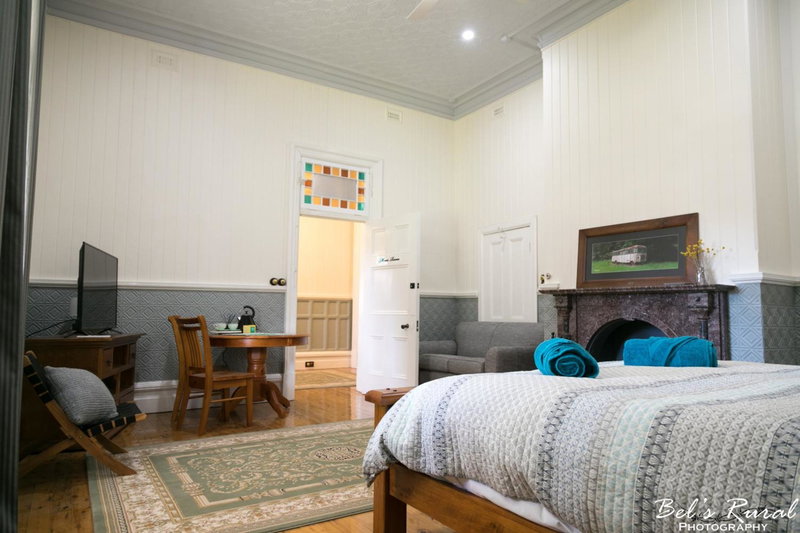 The Convent Boutique Accommodation plus Short Stay Holiday Homes, Hay, Australia