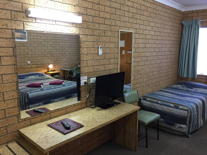 Three Ways Motel, Gilgandra, Australia