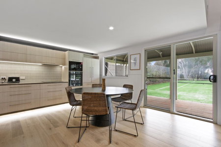 Cliff House Cottage - Modern Metung Retreat, Metung, Australia