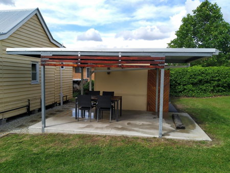 The Radford Couples Cottage Heart of Stanthorpe, Stanthorpe, Australia