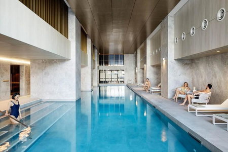 A 2BR Apt with Amazing City Views, FREE Parking, Melbourne, Australia