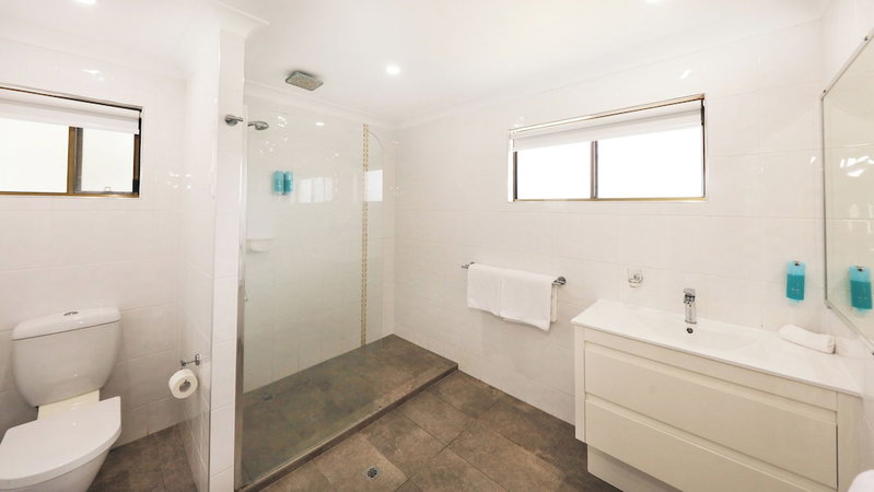 Lamor Apartments, Lammermoor, Australia