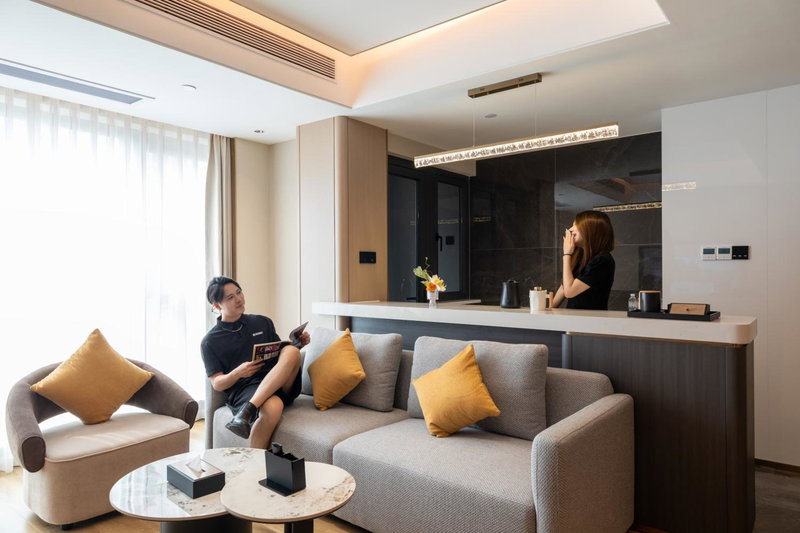 Poltton Executive Apartment - Wuyi Overseas Chinese Plaza, Jiangmen, Jiangmen, China