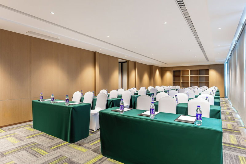 Holiday Inn Hangzhou West Lake By Ihg, Hangzhou, China