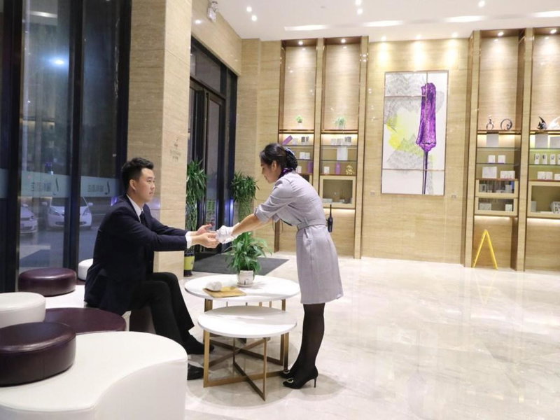 Lavande Hotel Jiangmen Heshan Bus Terminal, Heshan, China
