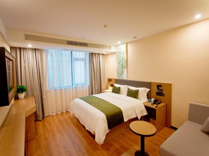 GreenTree Inn Fuyang City Yingzhou District Kuixing Road Business Hotel, Fuyang, China