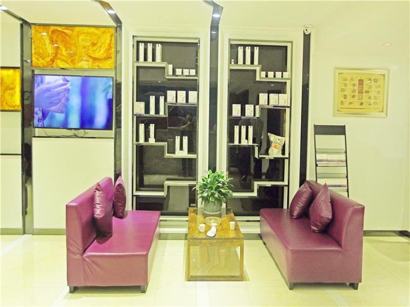Lavande Hotel Guiyang Flower Orchard Fortune Plaza, Guiyang, China