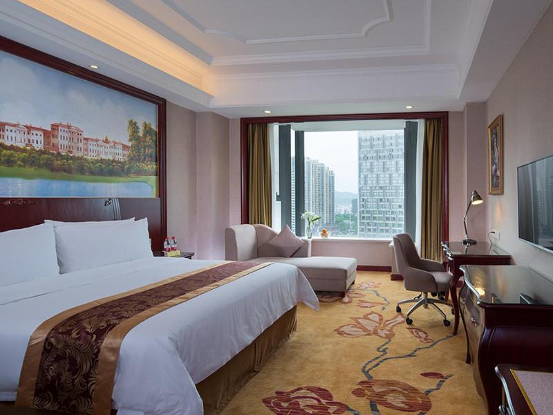 Vienna International Hotel (Zhuzhou liyu store), Zhuzhou, China