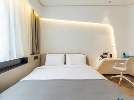 LanOu Hotel Shanghai Sheshan National Forest Park Happy Valley, Songjiang, China