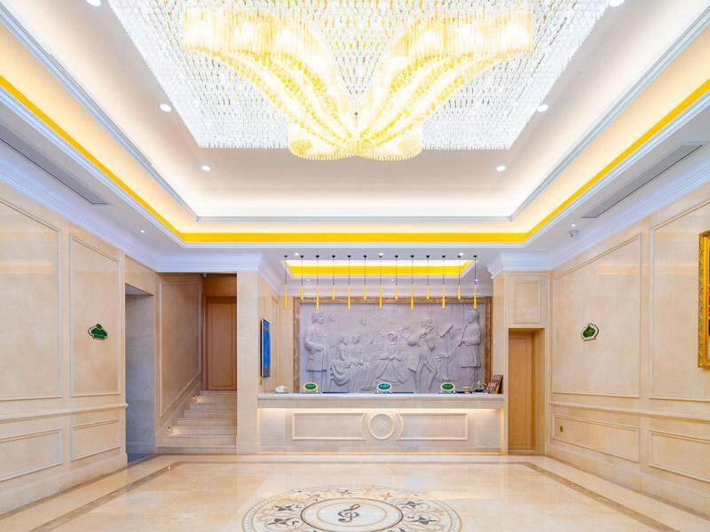 Vienna Hotel Lukou Airport, Jurong, China