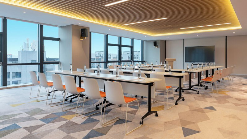 Holiday Inn Express Foshan Sanshui by IHG, Foshan, China