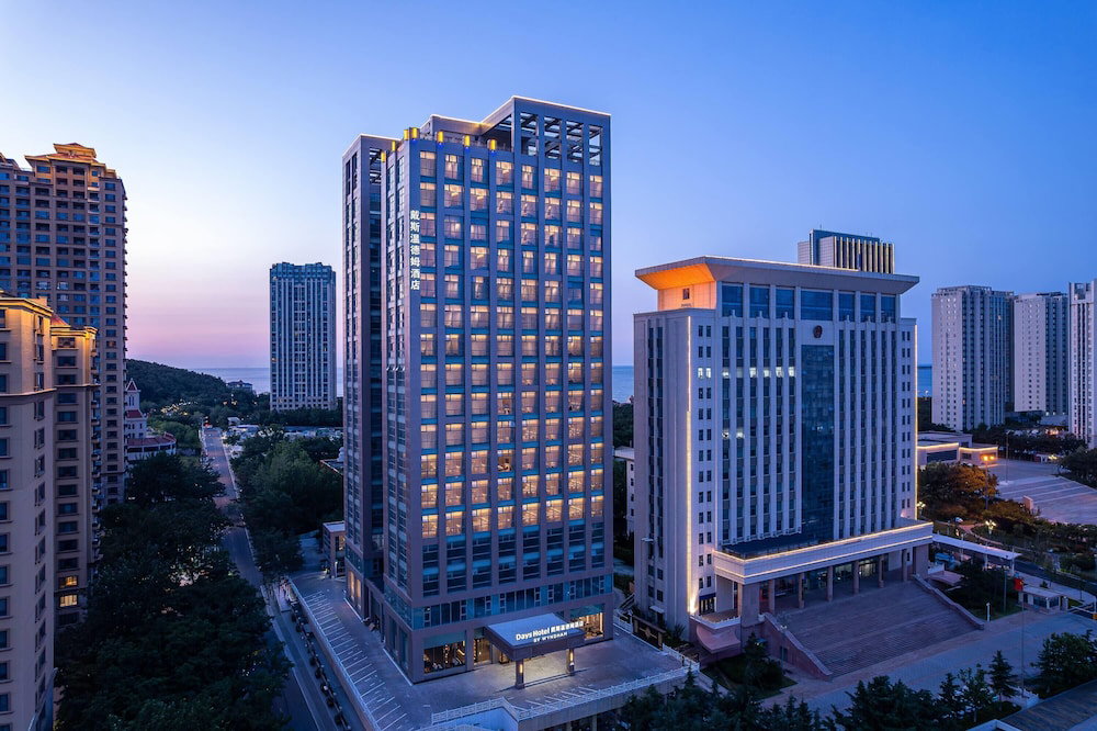 Days Hotel By Wyndham Weihai Huoju Eight Street, China