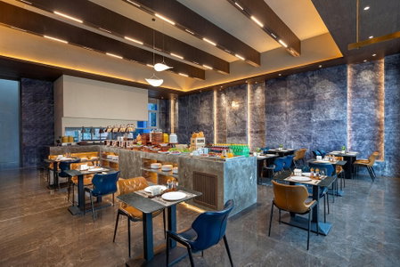Days Hotel By Wyndham Weihai Huoju Eight Street, Weihai, China