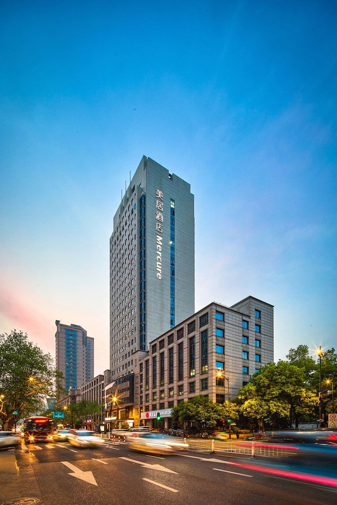 Mercure Hangzhou West Lake Fengqi Road, China