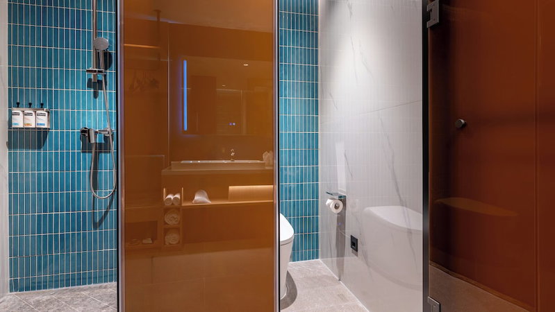 Holiday Inn Express Haikou Intl Duty Free City by IHG, Haikou, China