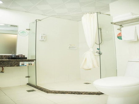 GreenTree Inn Jinhua Railway Station Express Hotel, Jinhua, China