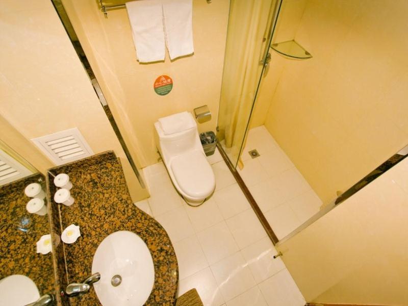 GreenTree Inn Jiangsu Nanjing Confucius Temple South Taiping Road Express Hotel, Nanjing, China