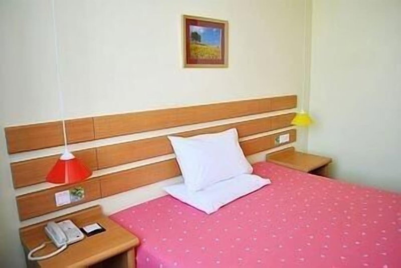 Home Inn Nanchang Beijing West Road, Nanchang, China
