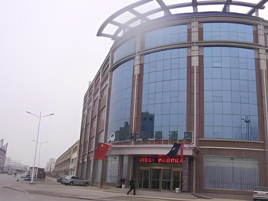 GreenTree Inn Heze Railway Station Hotel, Zhaolou, China