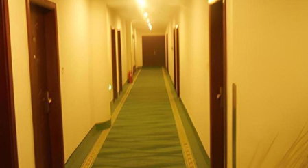 GreenTree Inn Heze Railway Station Hotel, Zhaolou, China