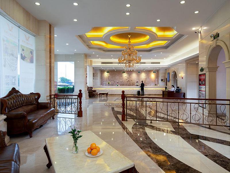 Vienna Hotel Huizhou Zhongxin, Huizhou, China