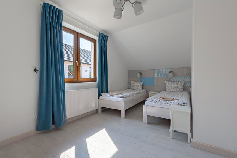 Malinowe Wzgórze domki 90 m2 z sauną i balią- płatna, Krzeszna, Poland