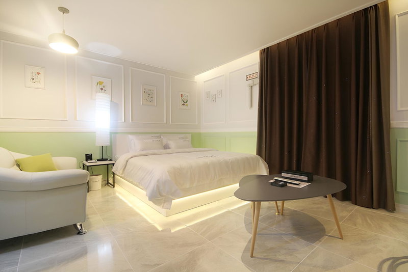 Yeosu Max Self Check-in Motel, Yeosu, South Korea