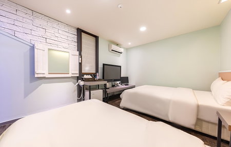 Cheongju Hotel 7, Cheongju, South Korea