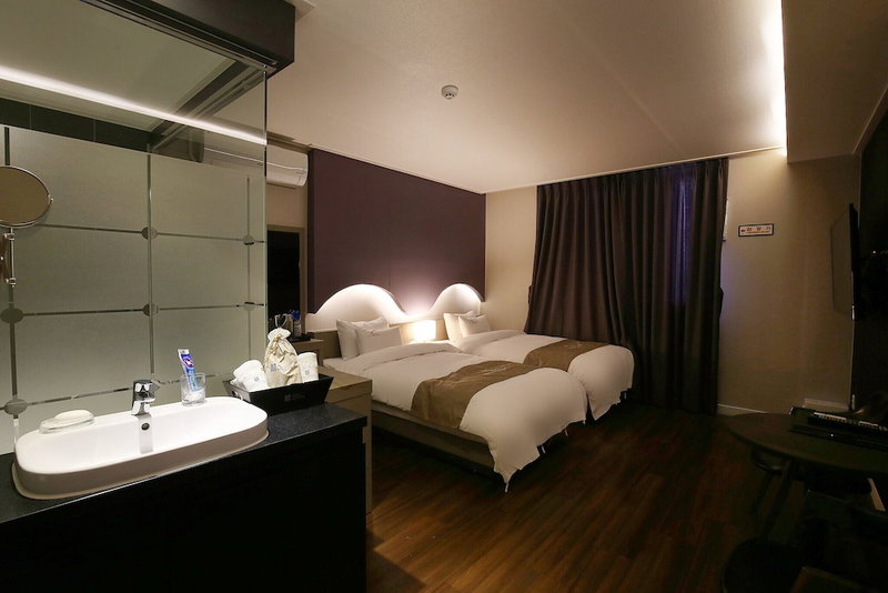 Seosan Modern Hotel, Seosan, South Korea