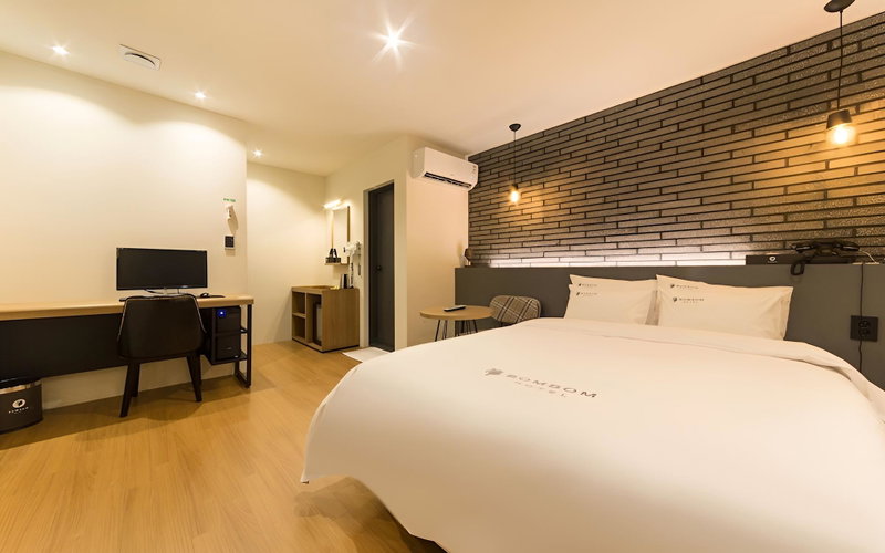 Wonju Hotel Bombom, Wonju, South Korea