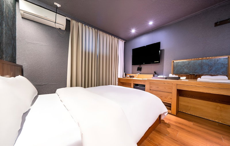 Sadang Hotel The Raum, Seoul, South Korea