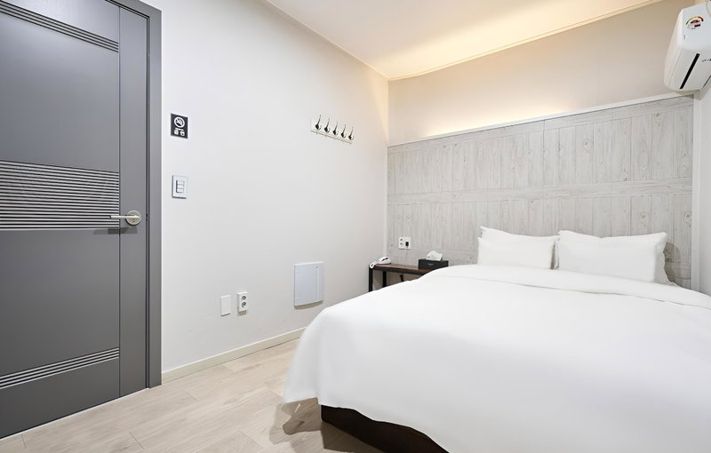 Daebudo Winter Motel, Ansan, South Korea