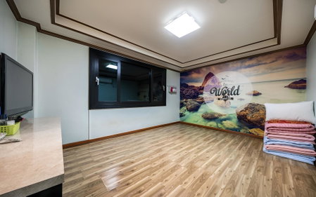 Geojedo Gohyeon Surim, Geoje, South Korea