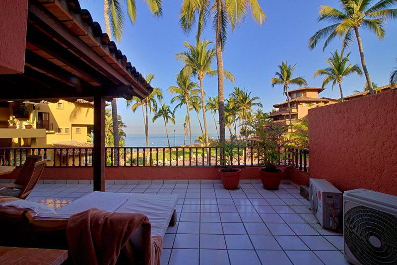 Hermoso alojamiento en los Tules, frente al mar en medio de hermosos jardines, es Unico!!!, Puerto Vallarta, Mexico