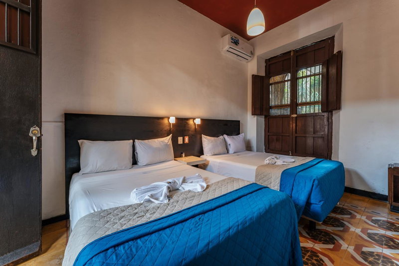 Hotel Santiago, Mérida, Mexico
