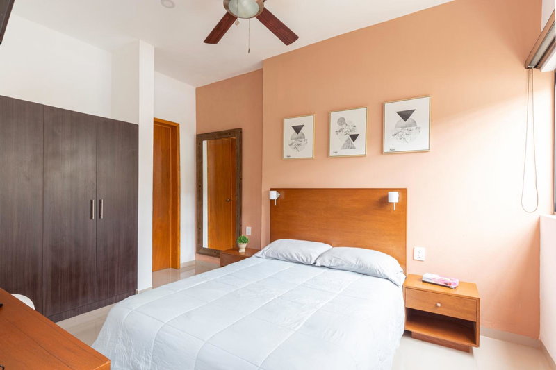 Volta. Satisfy and locate yourself in Downtown, Campeche, Mexico