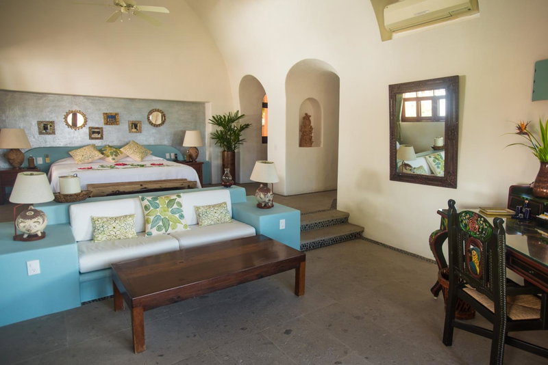 Villa El Murmullo by La Casa Que Canta, Zihuatanejo, Mexico