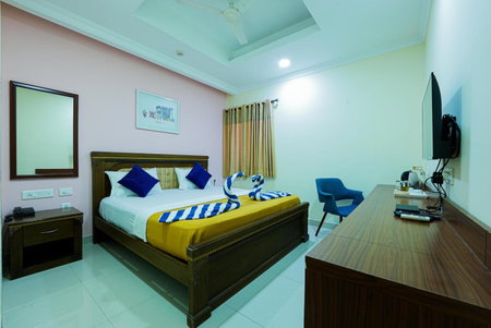 Madras Inn - Alwarpet, Chennai, India
