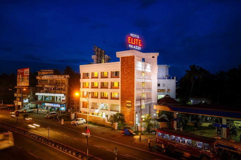 Hotel Elite Palazzo, Kāladi, India