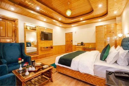 Tripli Hotels Namaste Manali, Manāli, India