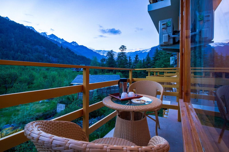 Tripli Hotels Namaste Manali, Manāli, India