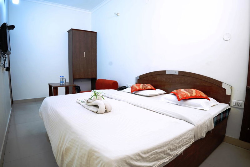 Hotel Holiday Comfort - 800 mts from Jallianwala Bagh, Amritsar, India