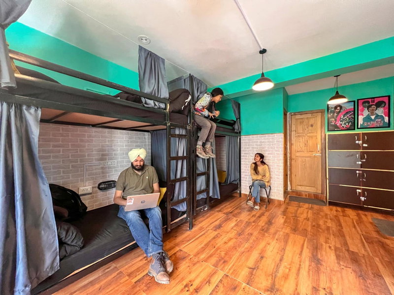 Whoopers Hostel Manali- Squid Game Themed, Manāli, India