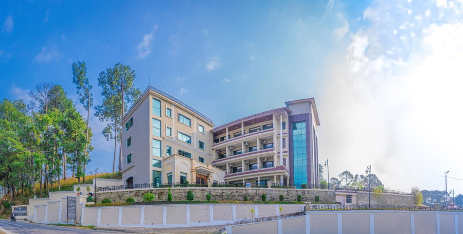 juSTa Palampur Resort & Convention Centre, Pālampur, India