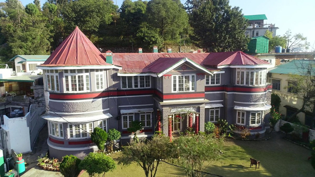 Solan Retreat, India