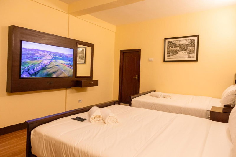 Aakash Rooms and Cottages,, Ooty, India