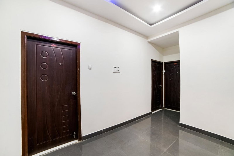Super Hotel O Lucky Hotels Gachibowli, Hyderabad, India